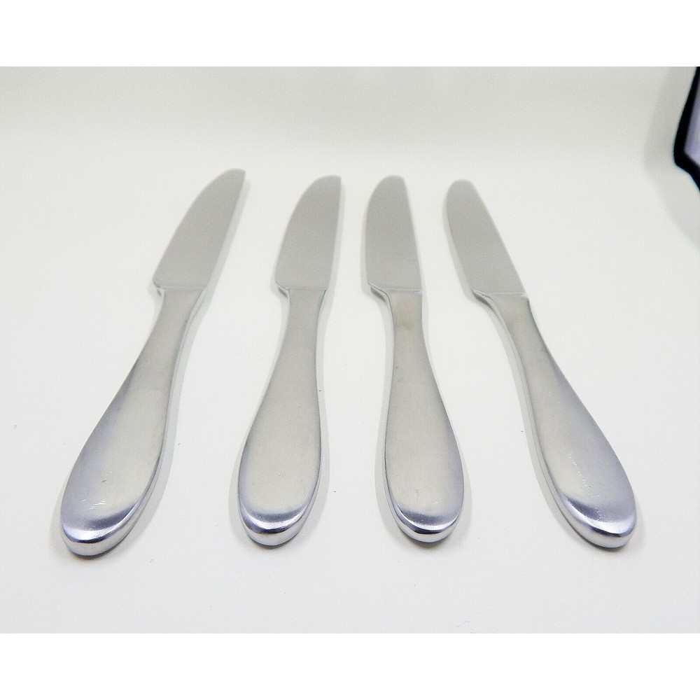 Mikasa Prescott Satin Dinner Knives 18/10 Stainless Flatware Korea Set of 4